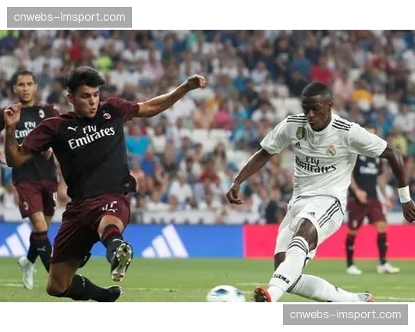 数据流分析：对比维尼修斯与亚马尔本赛季的突破与创造机会数据