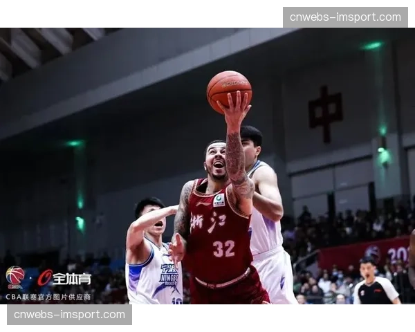 浙江稠州金租轻取宁波町渥，吴前命中7记三分球